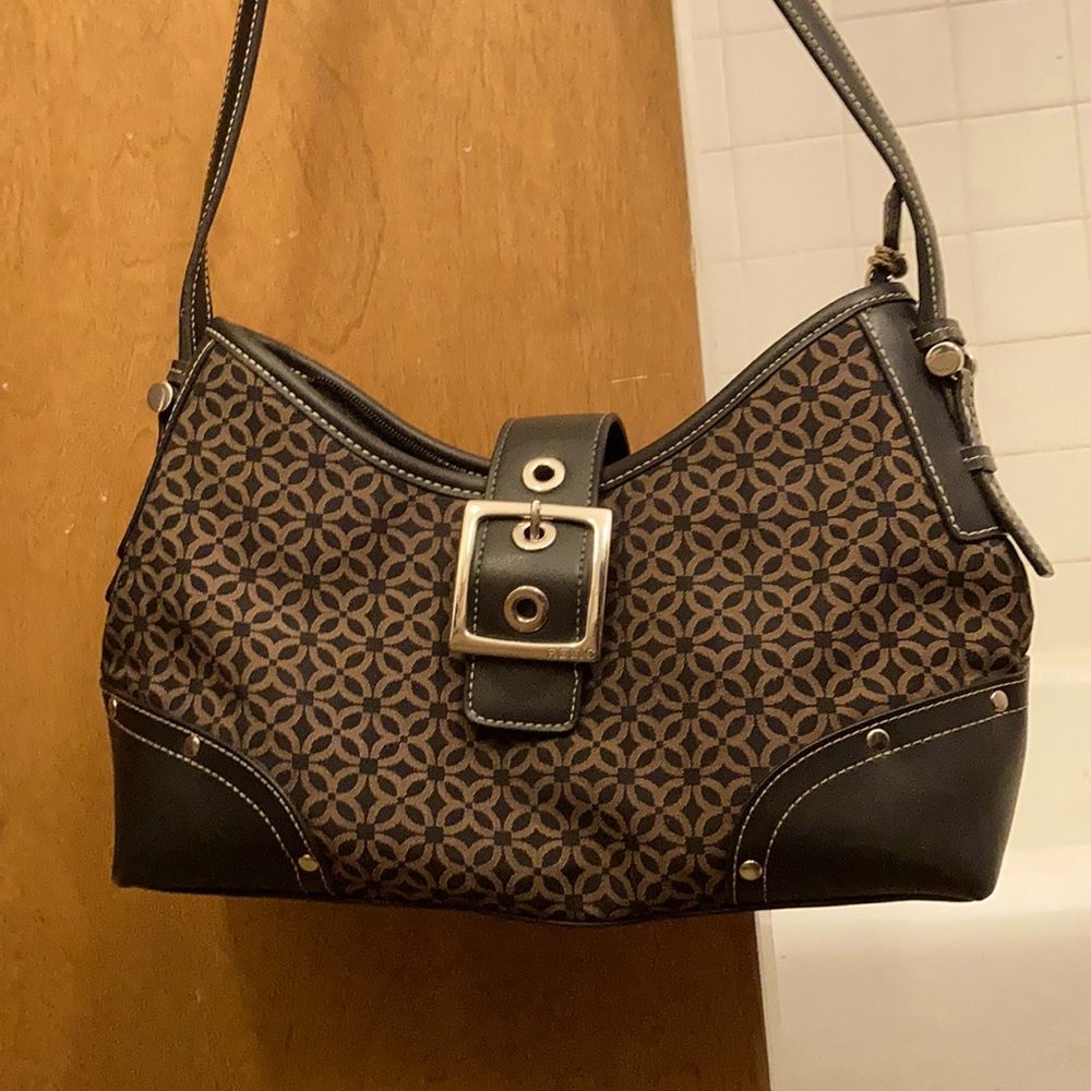 Relic shoulder purse
